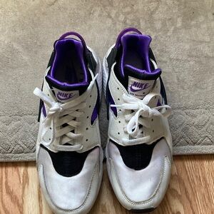 Nike White and Purple Athletic Shoes